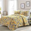 Peacocks Floral Lightweight Polyester 3-Piece Quilt Set
